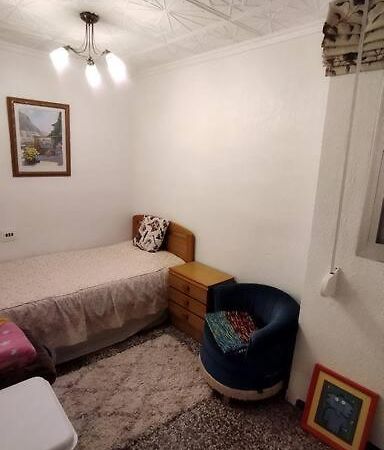 Charming Three Bedroom Apartment In Alcoi Ngoại thất bức ảnh