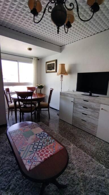 Charming Three Bedroom Apartment In Alcoi Ngoại thất bức ảnh